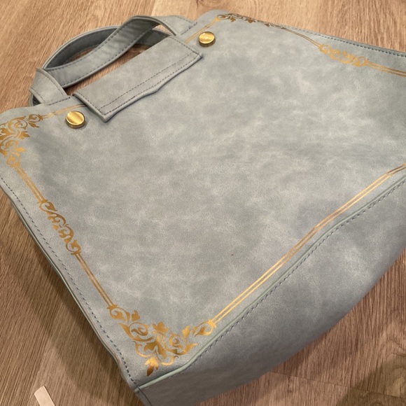 Bioworld My Neighbor Totoro Blue Crossbody Bag - Picture 3 of 6